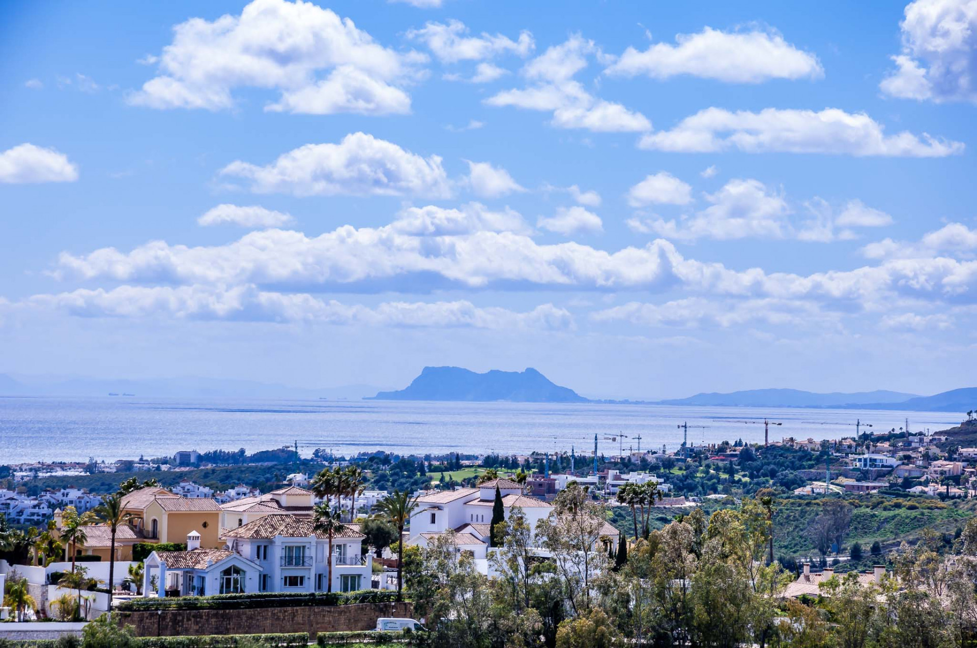 Monte Halcones, Benahavís