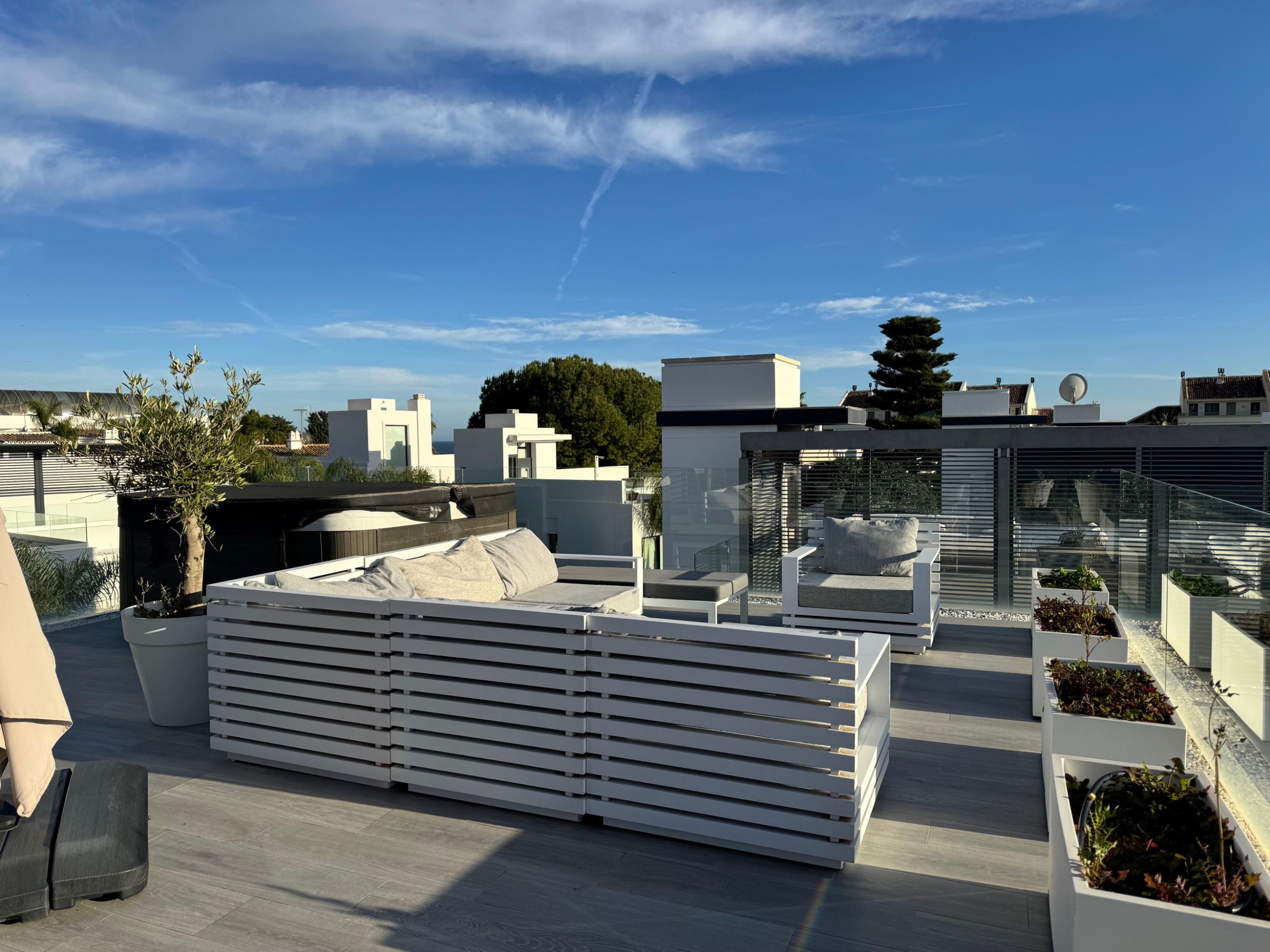Milla de Oro, Marbella