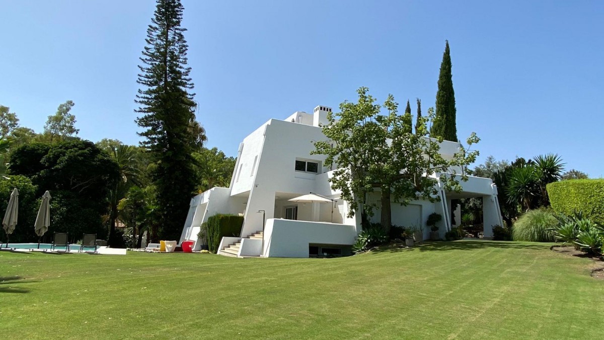 Nueva Andalucía, Marbella