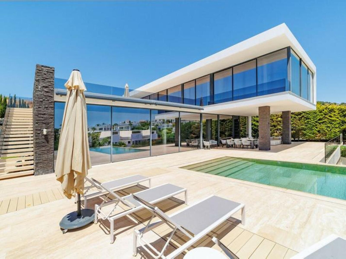 Nueva Andalucía, Marbella