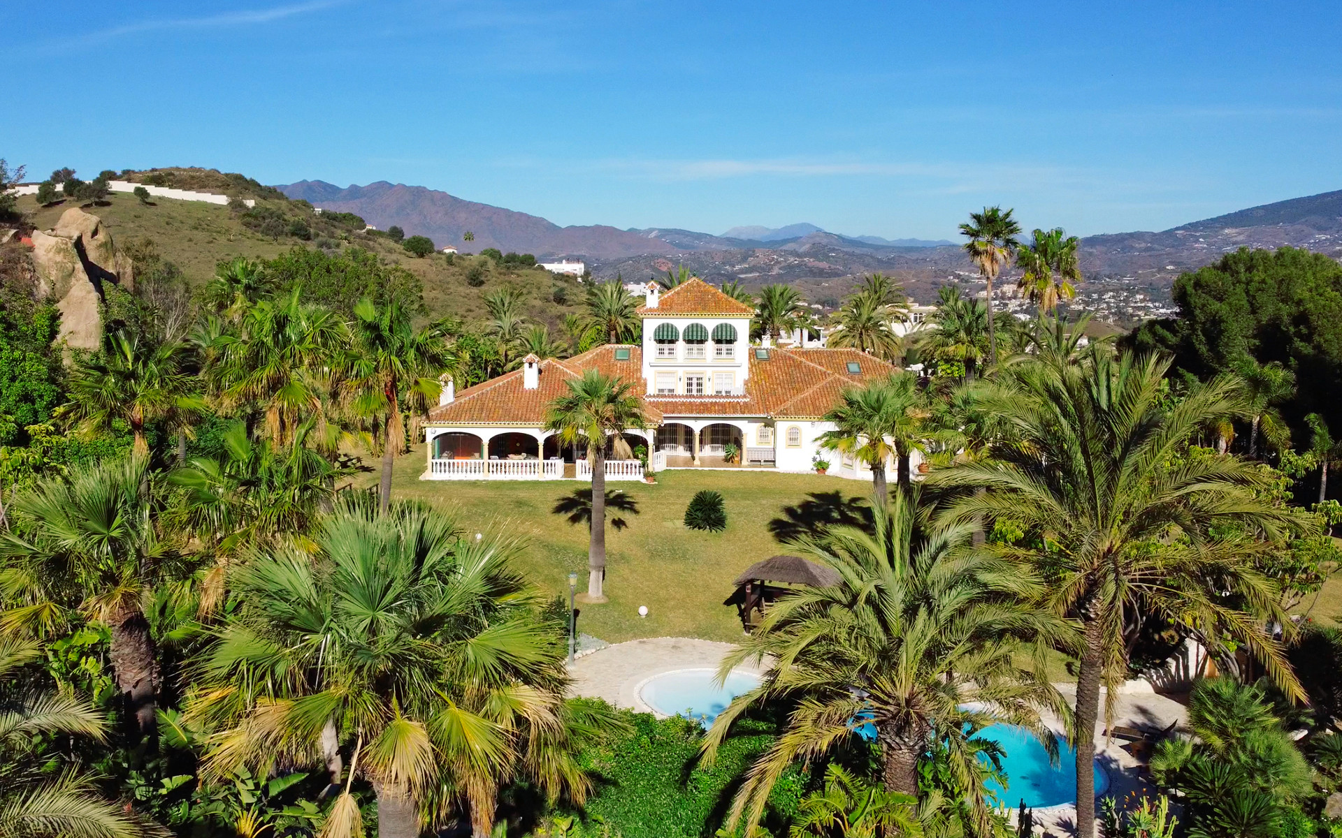 Cerros del Aguila, Mijas