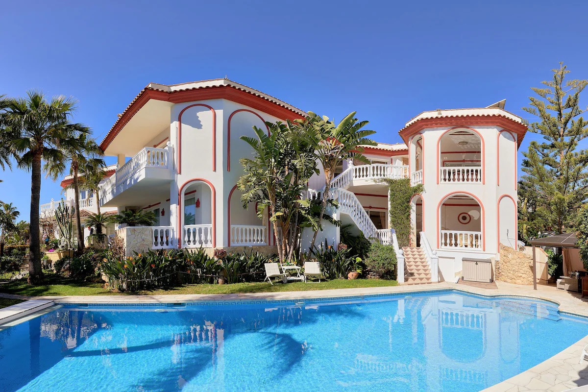 Las Chapas, Marbella